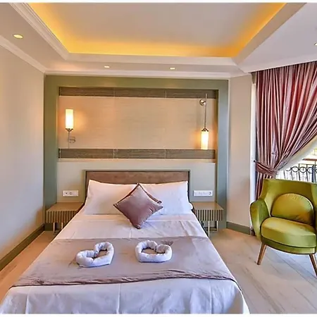 فيلة Sleeps 6 Pool Air Con Wifi T751293 *