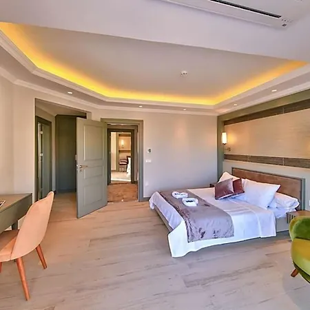 Sleeps 6 Pool Air Con Wifi T751293 فيلة *